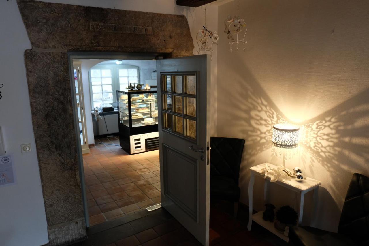 Wolfhagen Altes Rathaus Hotel-Restaurant-Cafe מראה חיצוני תמונה